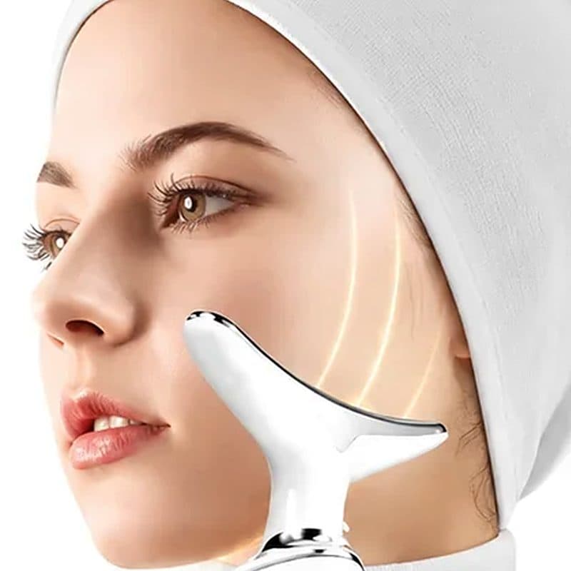 Sur le visage et le cou