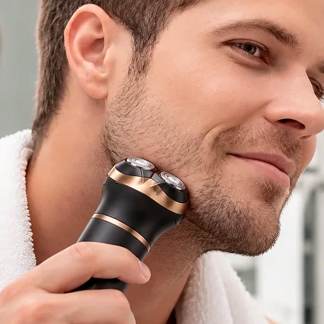 Visage, barbe et nez, un seul kit