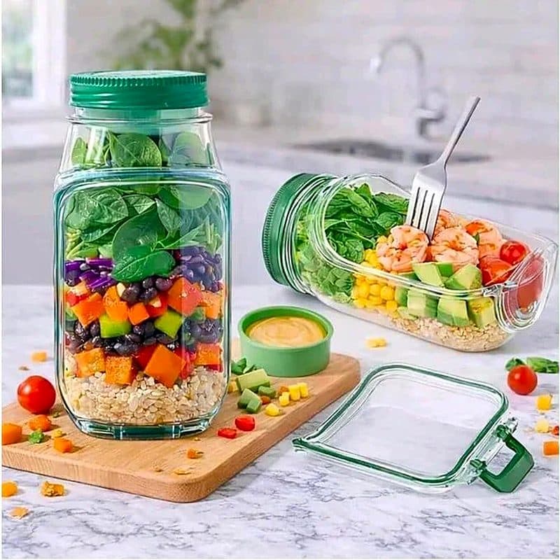 Salade et sauce séparées