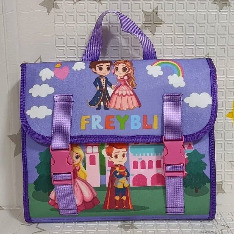 Fermé, il se porte comme un cartable