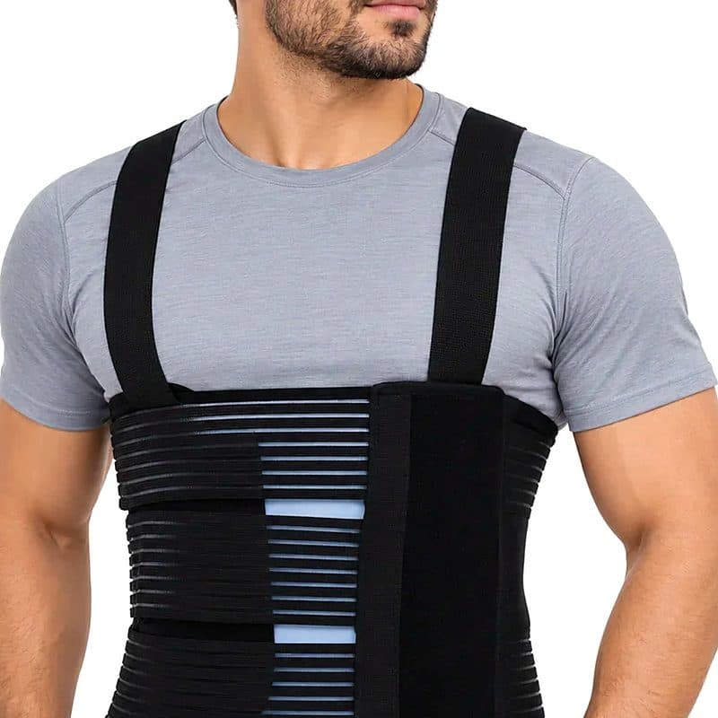 Discrète sous un t-shirt