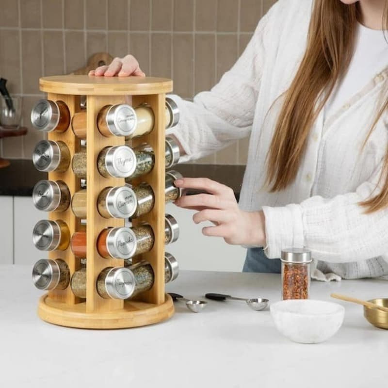 Elle tourne pour tout attraper