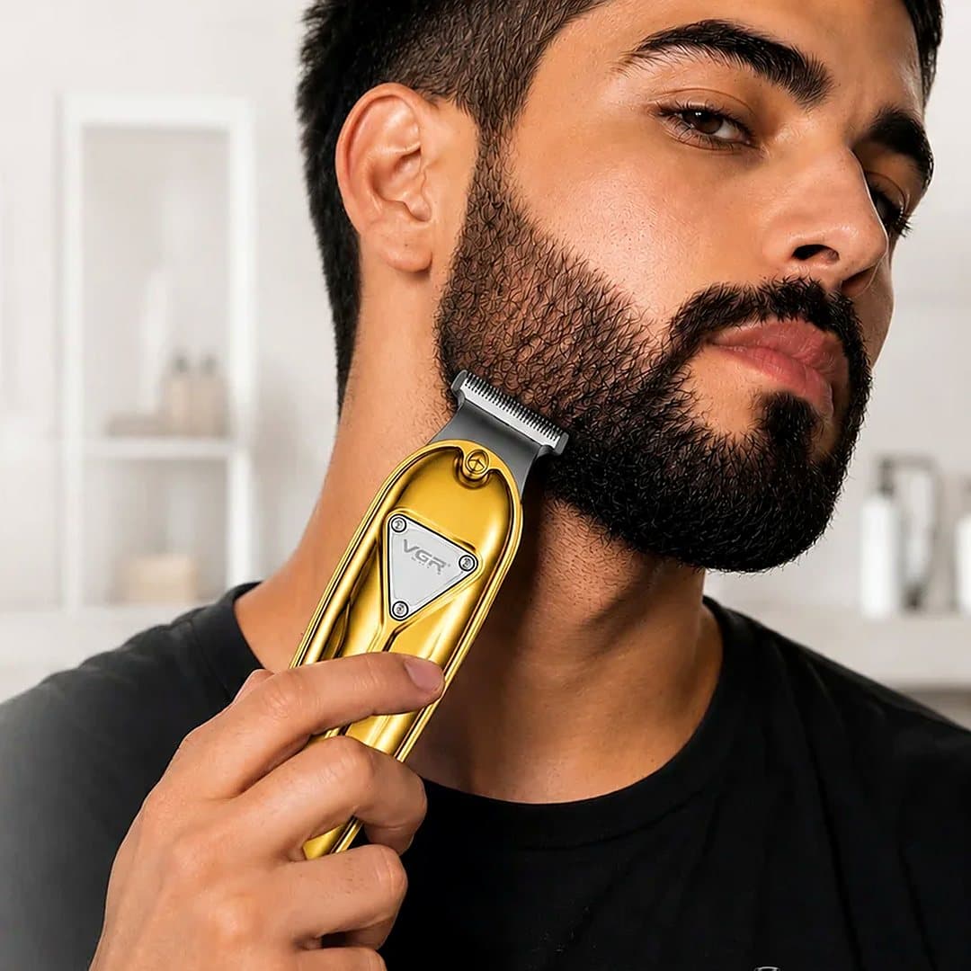 Tondeuse VGR V-056 dorée pour cheveux et barbe